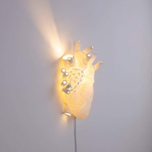 Carica l&#39;immagine nel visualizzatore di Gallery, SELETTI &quot;Heart Lamp Lampada Cuore