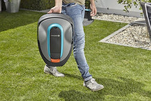 Carica l&#39;immagine nel visualizzatore di Gallery, Gardena 19300-47 Robot Tosaerba Smart SILENO City 300, Grigio Scuro/Grigio Chiaro/Turchese/Arancione, Fino m²